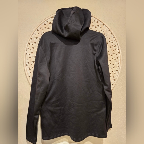 GUC Gymshark Arrival Hoodie, sweatshirt, black, size large, $40 - Picture 10 of 16